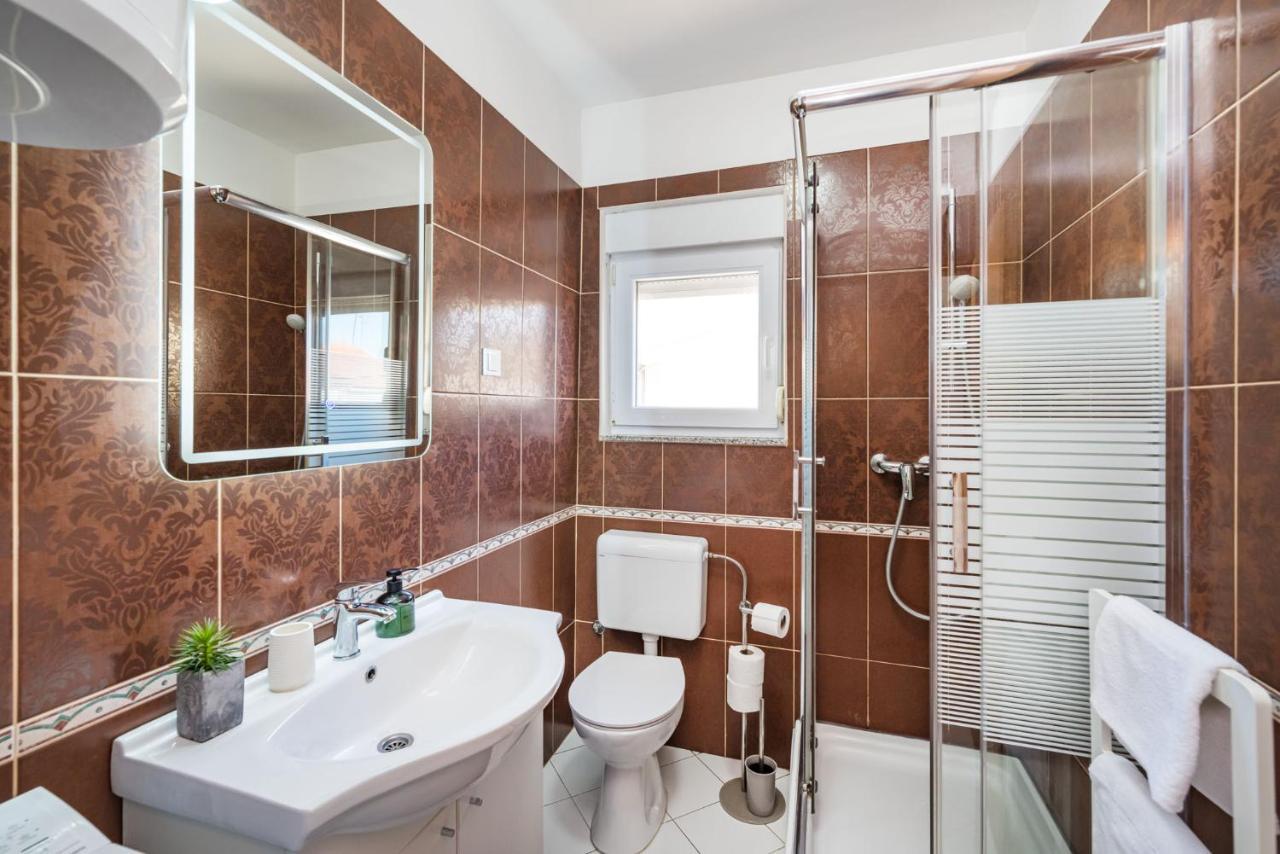 Apartment Karla Zadar Exterior photo